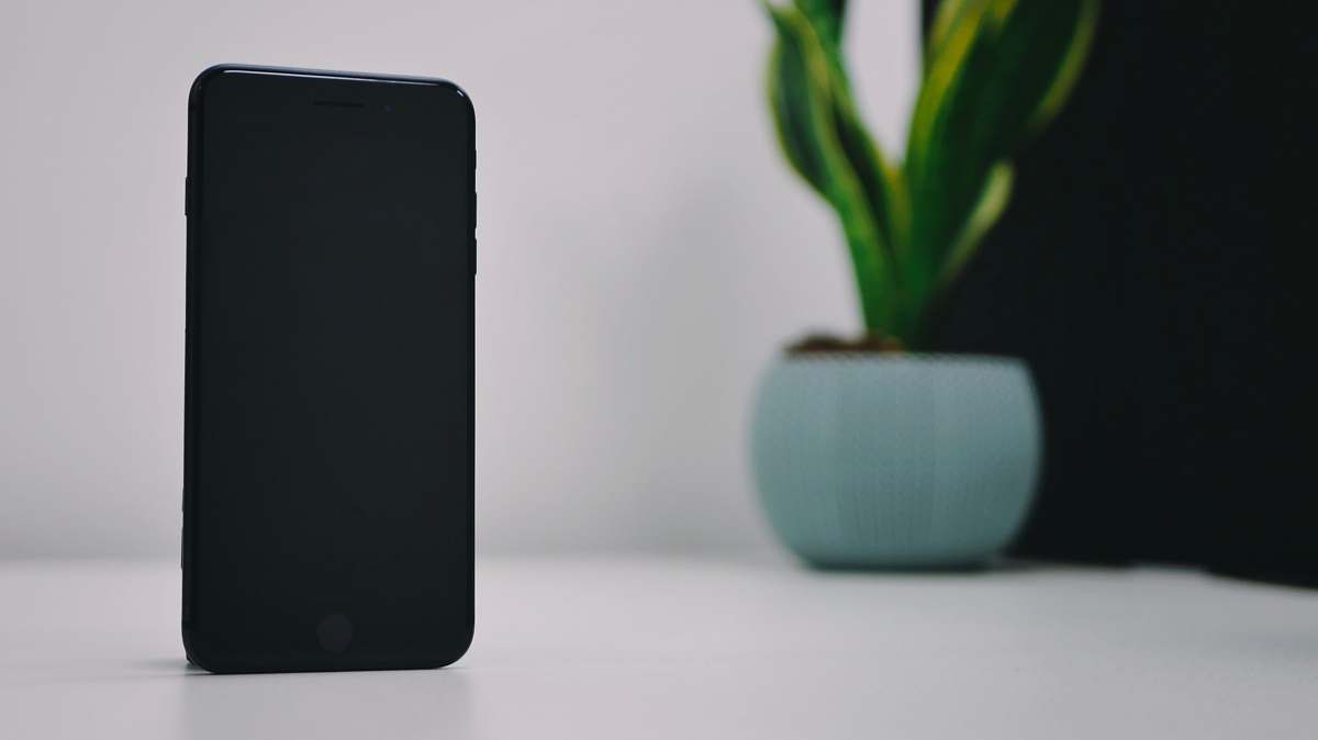 tablet computer selective focus of turned off standing space gray iPhone 6 computer